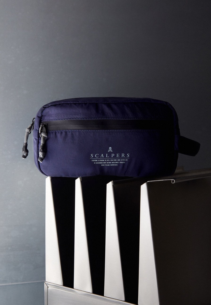 Online scalperscompany Toiletry Bag With Zip Fastening