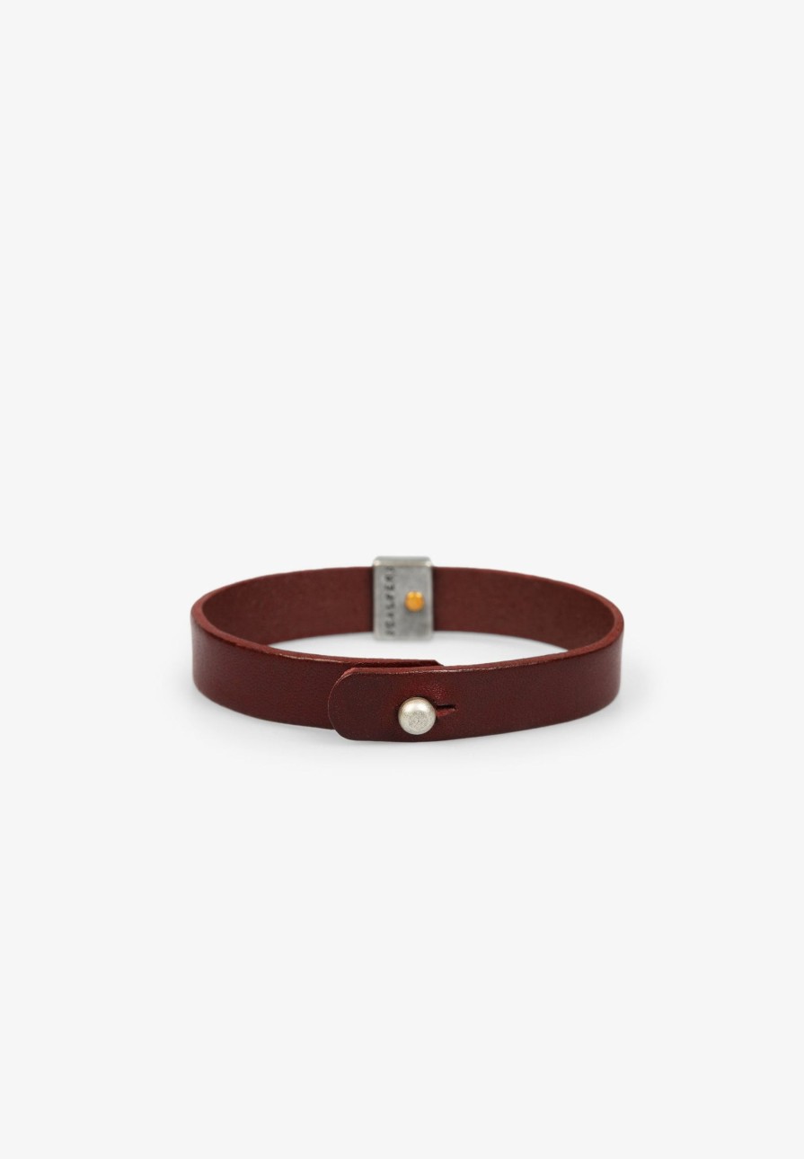 Hot scalperscompany Leather Bracelet With Loop Fastener