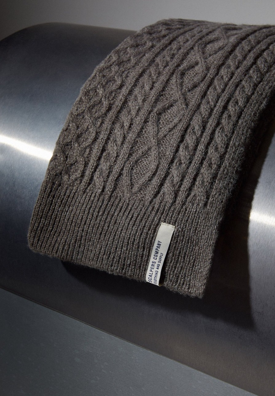 New scalperscompany Cable-Knit Scarf